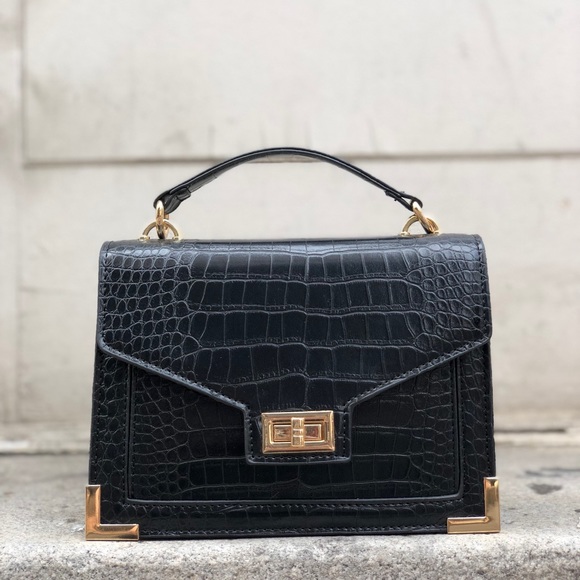 Handbags - Last 1✨🆕Bey Black Mock Croc Top Handle Bag
